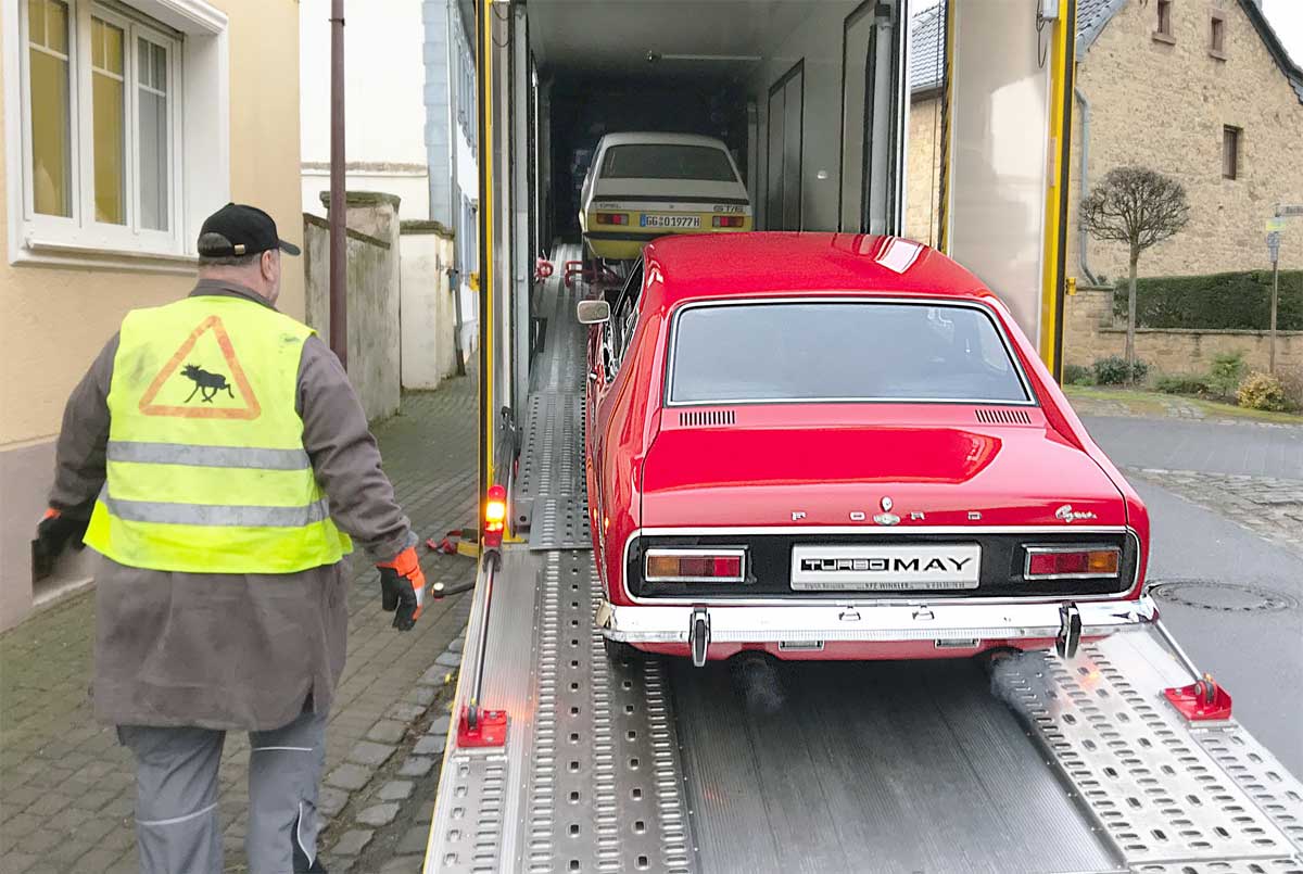 Im Bauch des Spezialtransporters wartete in Wollersheim bereits ein Opel Kadett GT/E.