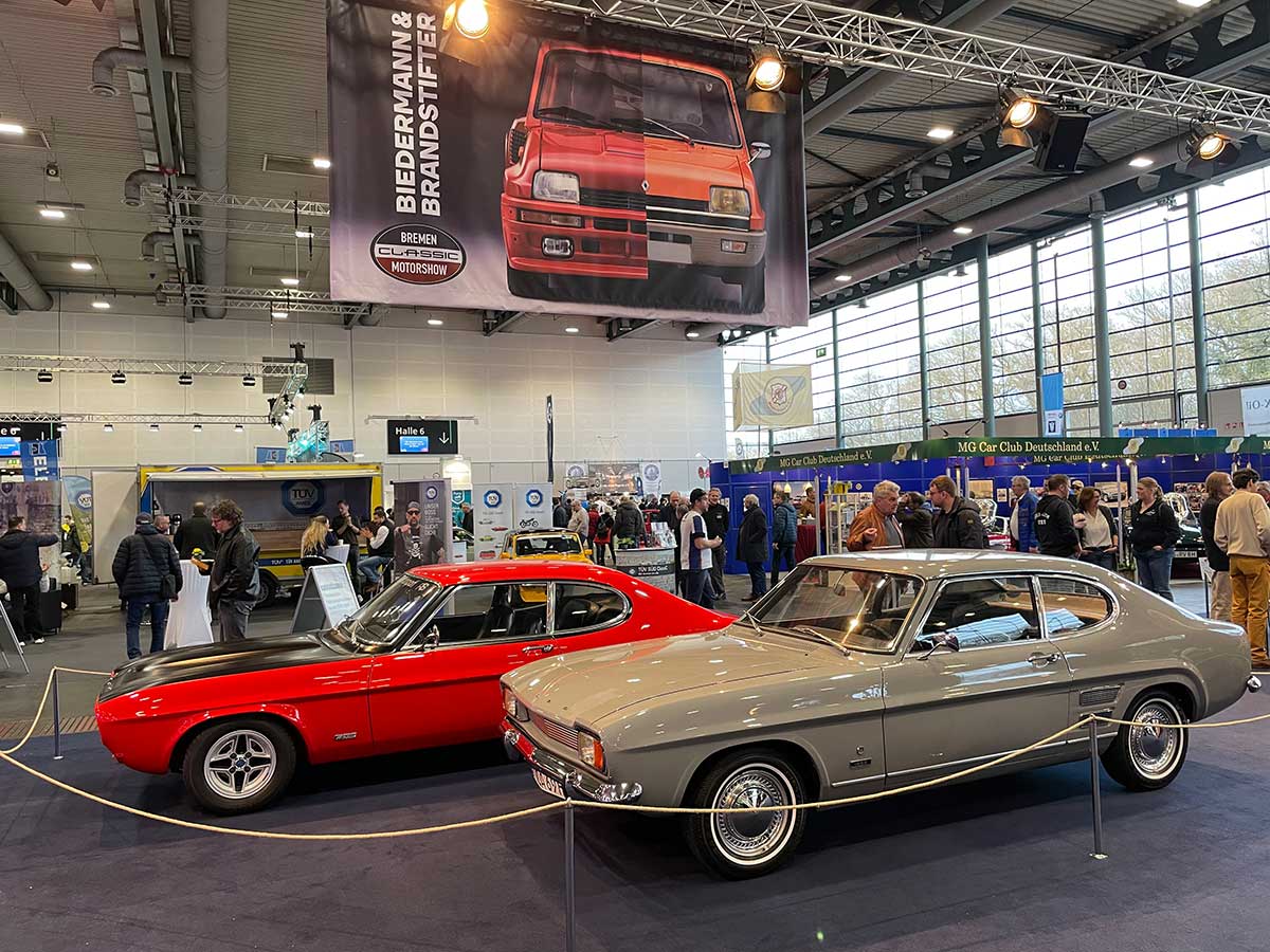 Verschiedene „Biedermänner & Brandstifter“ bei der Bremen Classic Motorshow im Februar. Capri 1500 L und RS 2600 als Paradebeispiel ungleicher Brüder.
